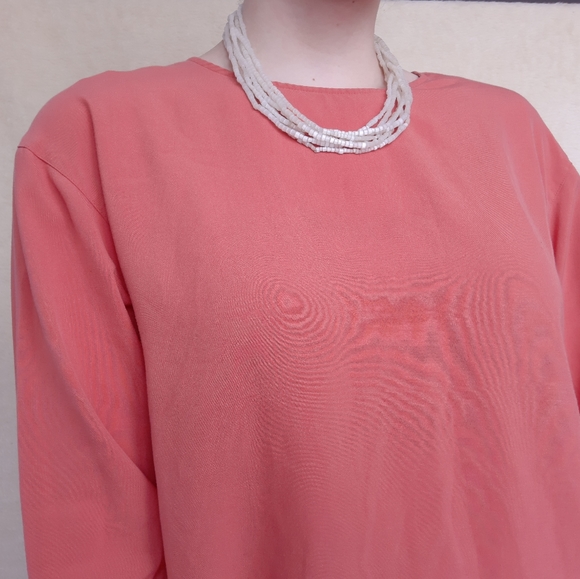 Silvery white beaded necklace - Picture 1 of 8